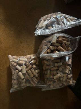 Bulk Wine Corks - Natural Cork Color